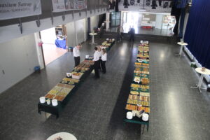Aula mit Büfett